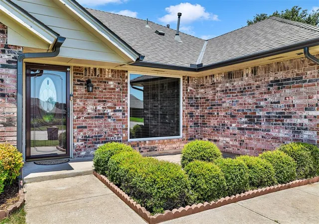 Homes for sale in Choctaw, OK | 3529 Northridge Ter, Choctaw, OK 73020 | MLS# 1238077
