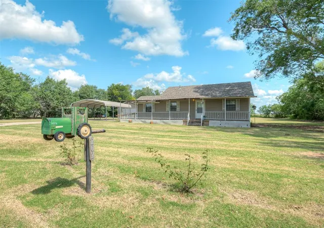 1st image of 202 W 7th St, Amber, OK 73004 | MLS# 1238078