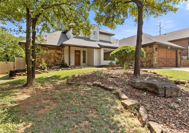 Photo 3 of Sale Pending at 2132 Running Branch Rd, Edmond, OK 73013 | MLS# 1238096 | Listing updated on 2026-09-03