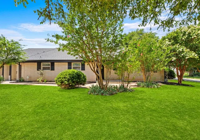 Photo 3 of Single family home for sale at 4600 Nw 62nd Street, Oklahoma City, OK 73122 | MLS# 1238102 | Listing updated on 2026-09-07