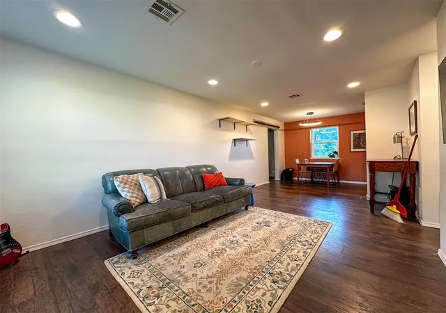 Photo 4 of Sale Pending at 3317 Kathy Ln, Edmond, OK 73034 | MLS# 1238104 | Listing updated on 2026-09-02
