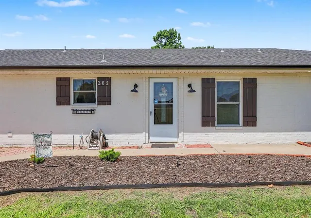 Homes for sale in Choctaw, OK | 263 N Carolyn Dr, Choctaw, OK 73020 | MLS# 1238107