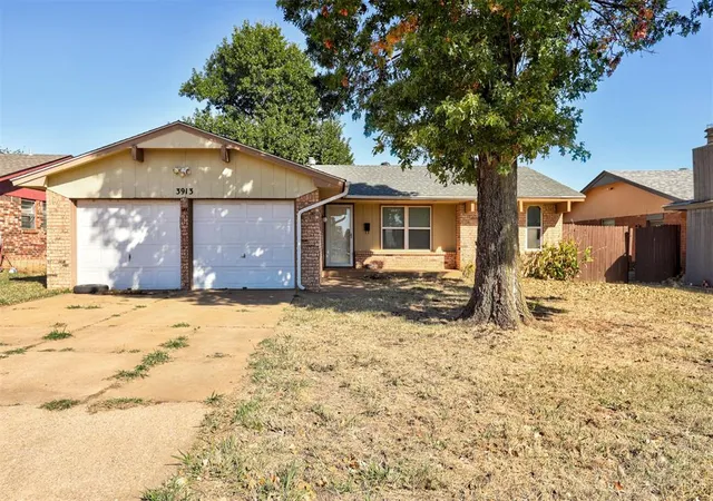 Photo 2 of Single family home for sale at 3913 Se 54th Street, Oklahoma City, OK 73135 | MLS# 1238108 | Listing updated on 2026-09-12