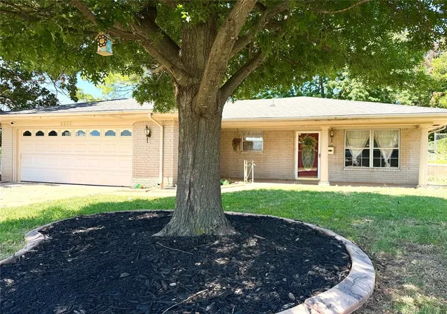 Homes for sale in Chickasha, OK | 2228 S 11th St, Chickasha, OK 73018 | MLS# 1238109