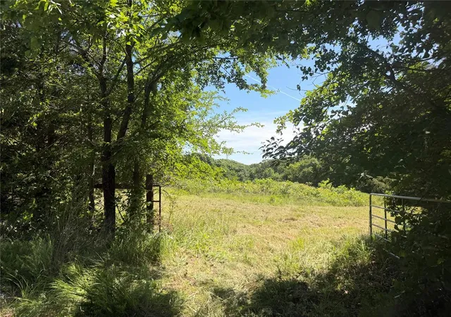 Homes for sale in Wewoka, OK | 000 Newman Rd, Wewoka, OK 74884 | MLS# 1238116