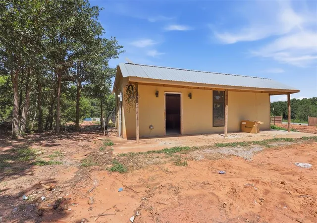 image of 3466 Se 180th Ave, Norman, OK 73026 | MLS# 1238143