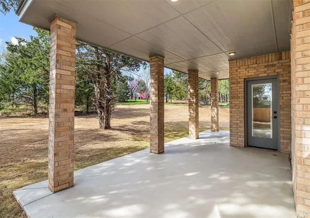 Photo 30 of Single family home for sale at 2411 Black Jack Way, Blanchard, OK 73010 | MLS# 1238144 | Listing updated on 2026-09-01