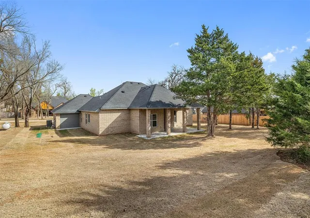 Photo 3 of Single family home for sale at 2411 Black Jack Way, Blanchard, OK 73010 | MLS# 1238144 | Listing updated on 2026-09-01
