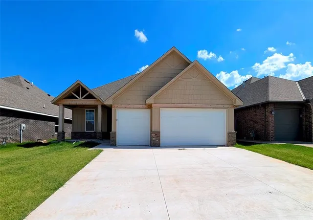 1st image of 11716 Sw 15th Ter, Yukon, OK 73099 | MLS# 1238145
