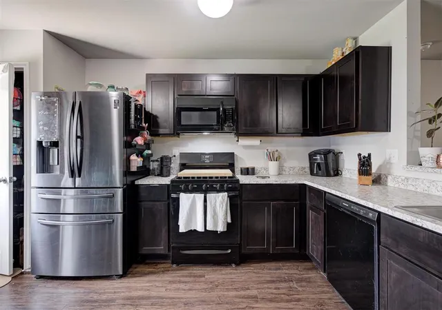 Photo 3 of Single family home for sale at 21186 Winding Brk, Harrah, OK 73045 | MLS# 1238147 | Listing updated on 2026-09-15