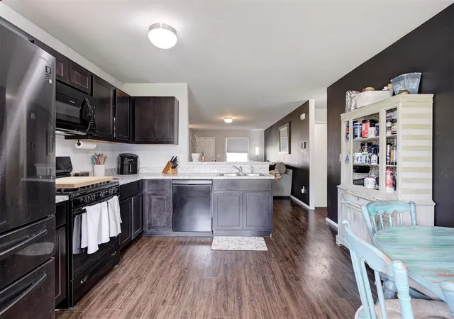 Photo 4 of Single family home for sale at 21186 Winding Brk, Harrah, OK 73045 | MLS# 1238147 | Listing updated on 2026-09-15