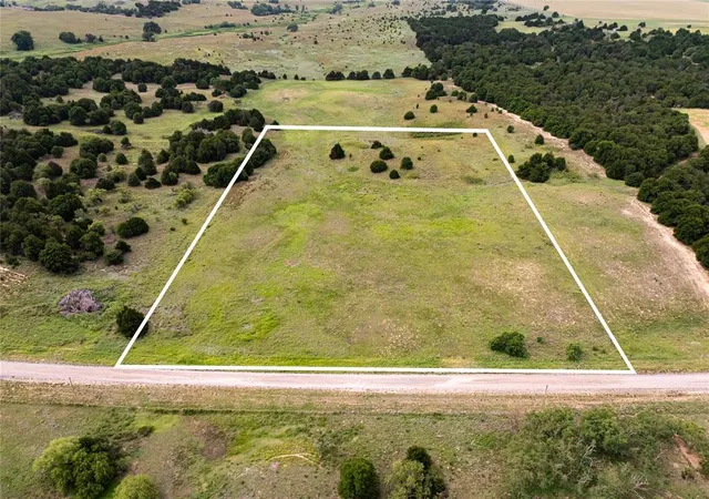 Homes for sale in Seiling, OK | Ew 0690 Rd, Seiling, OK 73663 | MLS# 1238197