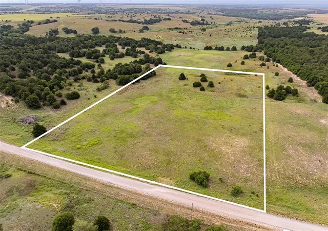Homes for sale in Seiling, OK | Ew 0690 Rd, Seiling, OK 73663 | MLS# 1238197