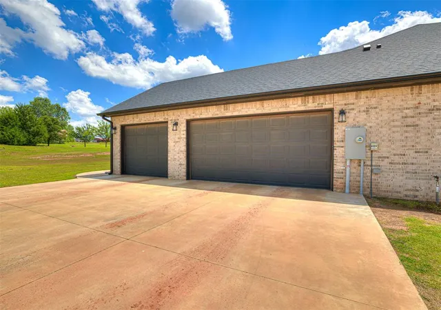 3rd image of 20181 Wolf Creek Dr, Purcell, OK 73080 | MLS# 1238200
