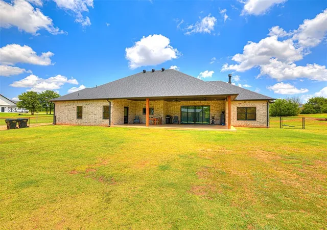 4th image of 20181 Wolf Creek Dr, Purcell, OK 73080 | MLS# 1238200