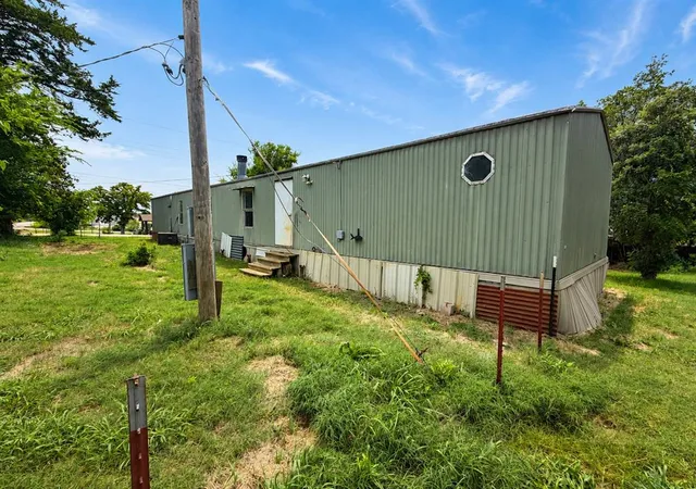 Homes for sale in Sulphur, OK | 206 W Tahlequah Ave, Sulphur, OK 73086 | MLS# 1238204
