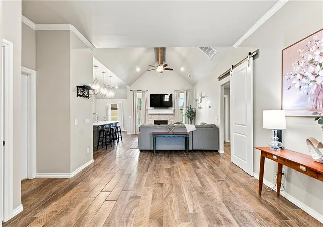 4th image of 805 Patrick Wy, Yukon, OK 73099 | MLS# 1238214