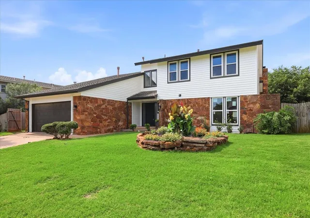 Photo 2 of Single family home for sale at 6104 W Gun Hl Way, Warr Acres, OK 73132 | MLS# 1238229 | Listing updated on 2026-09-02