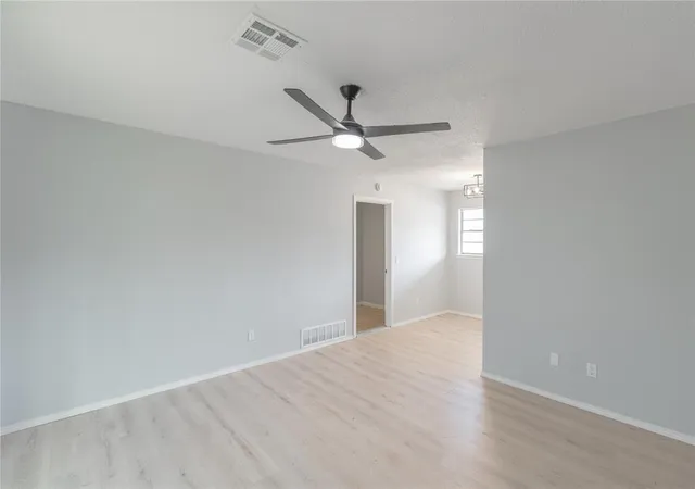 Photo 3 of Single family home for sale at 901 Shalimar Dr, Oklahoma City, OK 73115 | MLS# 1238259 | Listing updated on 2026-07-10