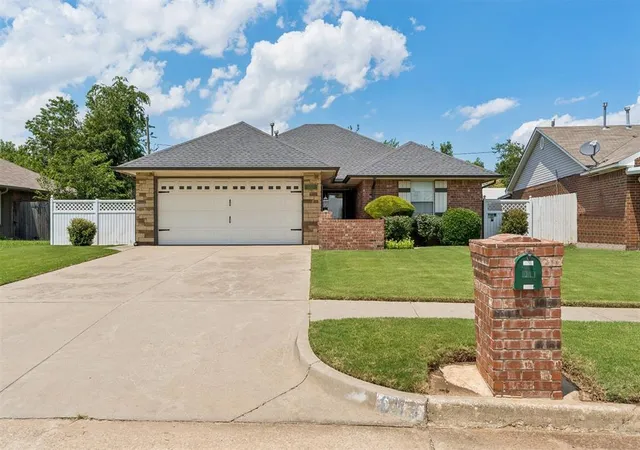 Homes for sale in Oklahoma City, OK | 953 Nw 15th St, Oklahoma City, OK 73160 | MLS# 1238265