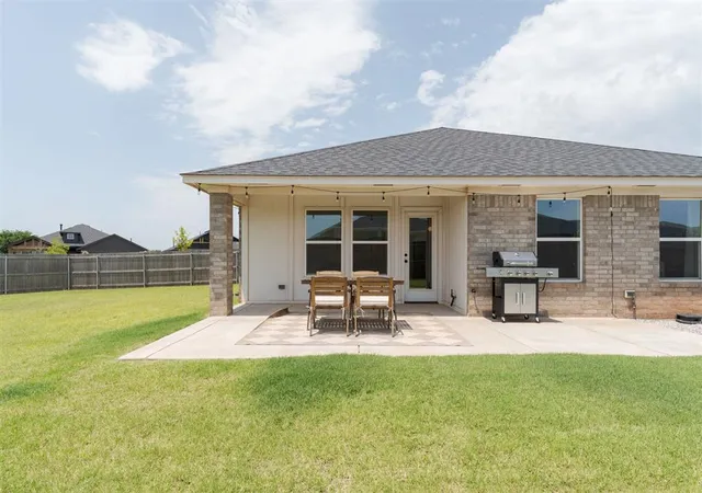 Homes for sale in Edmond, OK | 3801 Nw 175th St, Edmond, OK 73012 | MLS# 1238270