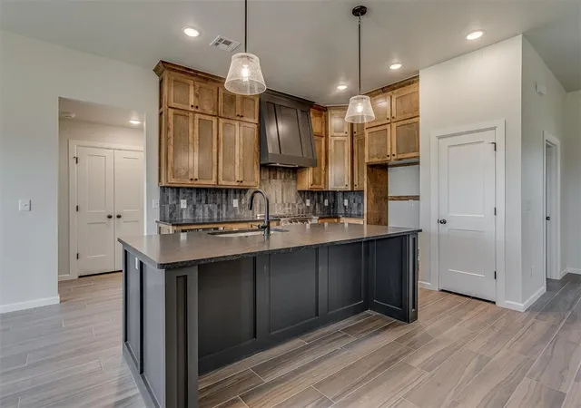 5th image of 621 Trails End Dr, Shawnee, OK 74804 | MLS# 1238276