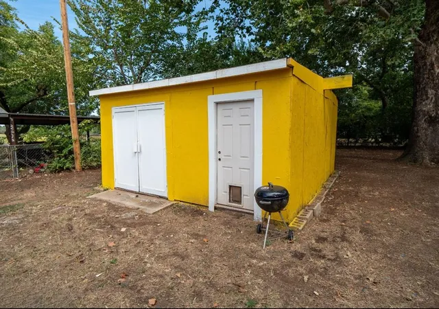 Homes for sale in Duncan, OK | 1112 N 5Th St, Duncan, OK 73533 | MLS# 1238281