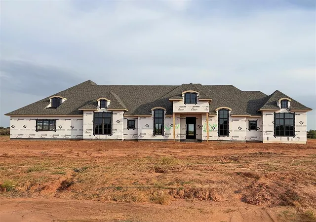 Photo 1 of Single family home for sale at 9309 Whispering Pines Ln, Arcadia, OK 73007 | MLS# 1238296 | Listing updated on 2026-09-24