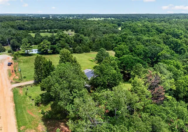 4th image of 980574 S Oaktree Rd, Wellston, OK 74881 | MLS# 1238297