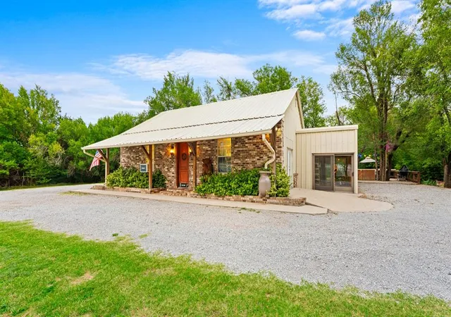 Photo 3 of Single family home for sale at 6812 SW 128th Street, Oklahoma City, OK 73173 | MLS# 1238298 | Listing updated on 2026-09-08
