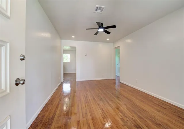 Photo 3 of Single family home for sale at 2837 Sw 53rd Street, Oklahoma City, OK 73119 | MLS# 1238306 | Listing updated on 2026-07-08