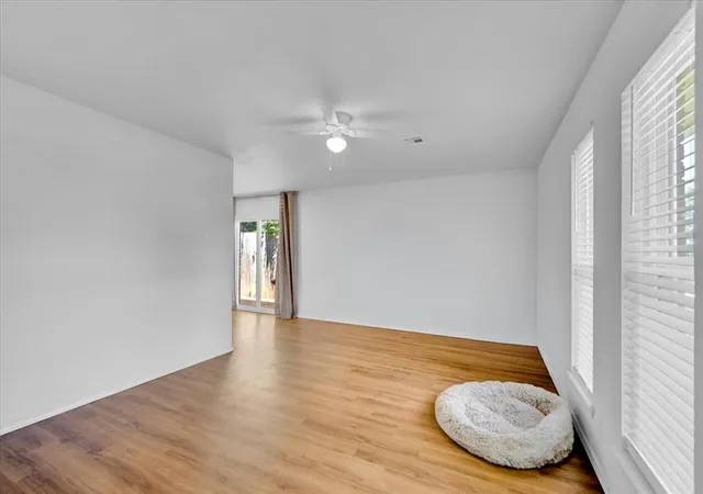 5th image of 702 E Redbud Ct, Stillwater, OK 74075