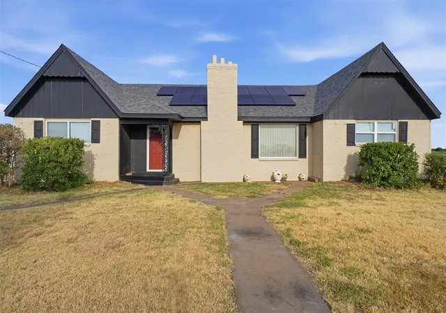 Photo 2 of Single family home for sale at 16903 State Hwy 6, Olustee, OK 73560 | MLS# 1238351 | Listing updated on 2026-09-30