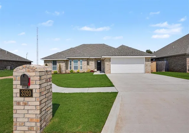 Homes for sale in Altus, OK | 3320 Continental Ct, Altus, OK 73521 | MLS# 1238357