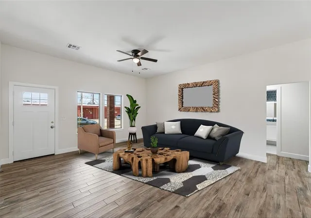 Photo 3 of Sale Pending at 3424 SW 29 Place, Oklahoma City, OK 73119 | MLS# 1238389 | Listing updated on 2026-09-01