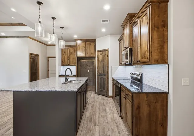 Photo 4 of Sale Pending at 2413 Black Jack Ct, Blanchard, OK 73010 | MLS# 1238392 | Listing updated on 2026-09-21