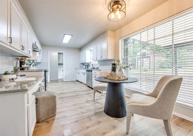 4th image of 1005 Mary Lee Ln, Edmond, OK 73034 | MLS# 1238434