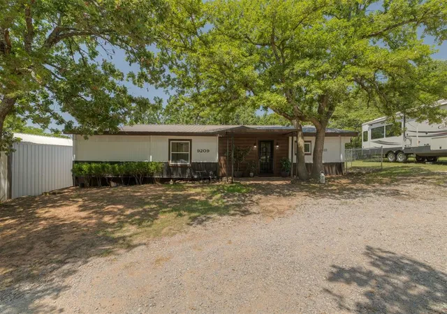 Homes for sale in Newalla, OK | 9209 Sleepy Hollow Dr, Newalla, OK 74857 | MLS# 1238472