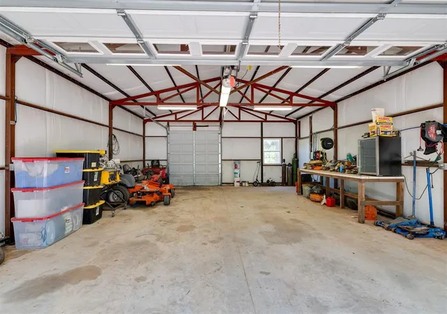 Photo 3 of Sale Pending at 9209 Sleepy Holw Dr, Newalla, OK 74857 | MLS# 1238472 | Listing updated on 2026-10-21