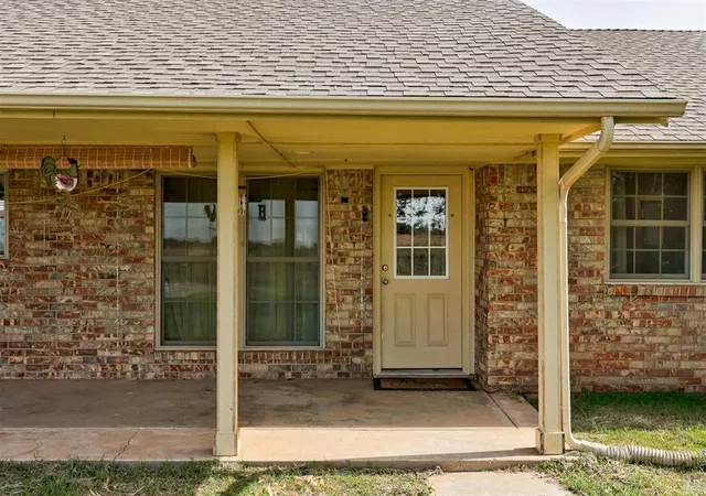 Photo 4 of Single family home for sale at 18798 N Council Rd, Edmond, OK 73012 | MLS# 1238475 | Listing updated on 2026-10-31