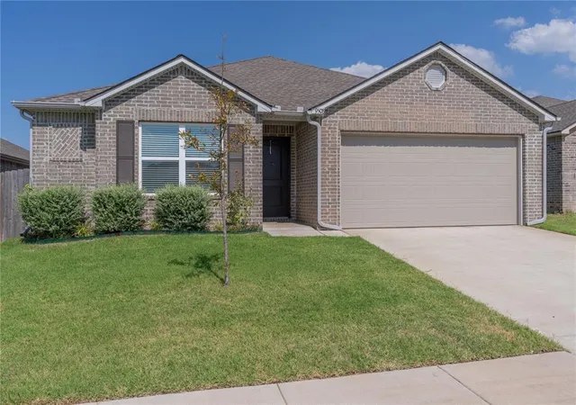 Photo 1 of Sale Pending at 9508 Saddle Dr, Yukon, OK 73099 | MLS# 1238483 | Listing updated on 2026-08-17