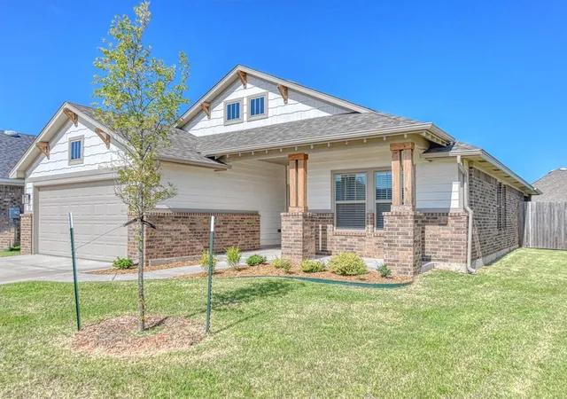 Photo 1 of Single family home for sale at 624 Caladium Dr, Yukon, OK 73099 | MLS# 1238496 | Listing updated on 2026-08-19