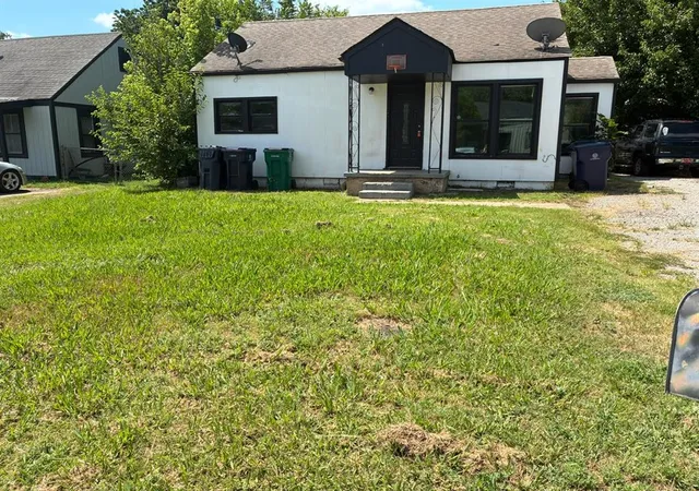 Photo 2 of Single family home for sale at 2324 Sw Binkley St, Oklahoma City, OK 73119 | MLS# 1238505 | Listing updated on 2026-07-14
