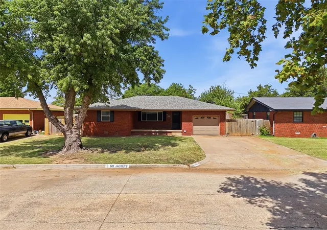 4th image of 1320 S 11Th St, Kingfisher, OK 73750 | MLS# 1238519
