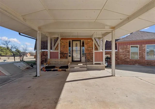 3rd image of 800 Quail Ridge Rd, Newcastle, OK 73065 | MLS# 1238526
