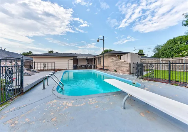 Photo 2 of Single family home for sale at 2633 Sw 75th Street, Oklahoma City, OK 73159 | MLS# 1238530 | Listing updated on 2026-08-31
