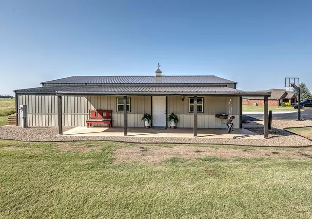 Homes for sale in Elgin, OK | 178 Rock Ridge Rd, Elgin, OK 73538 | MLS# 1238538