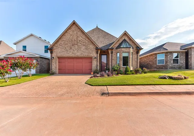 Homes for sale in Kingfisher, OK | 806 Chateau Ct, Kingfisher, OK 73750 | MLS# 1238539