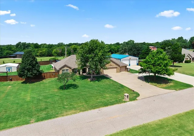 47th image of 2403 County Road 1196, Tuttle, OK 73089 | MLS# 1238542