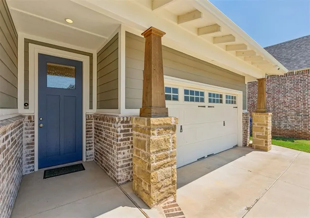 3rd image of 4321 Ne 125Th Ct, Edmond, OK 73013 | MLS# 1238553